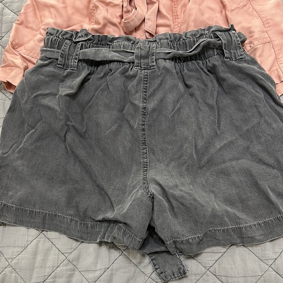 Set of two pink & black shorts - Picture 5 of 10